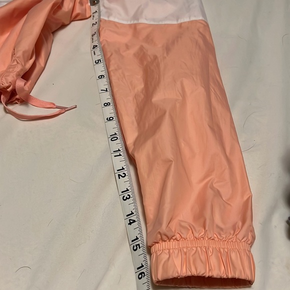 Darling Cropped Nike Windbreaker, size L - Picture 11 of 11